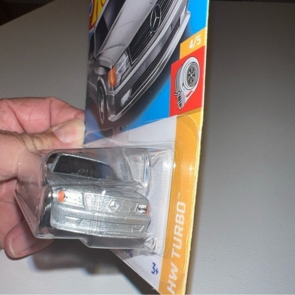 Mattel Hot Wheels Turbo 4/5: 1989 Mercedes-Benz 560 Sec Amg 150/250: Sealed 2023 - Picture 2 of 4